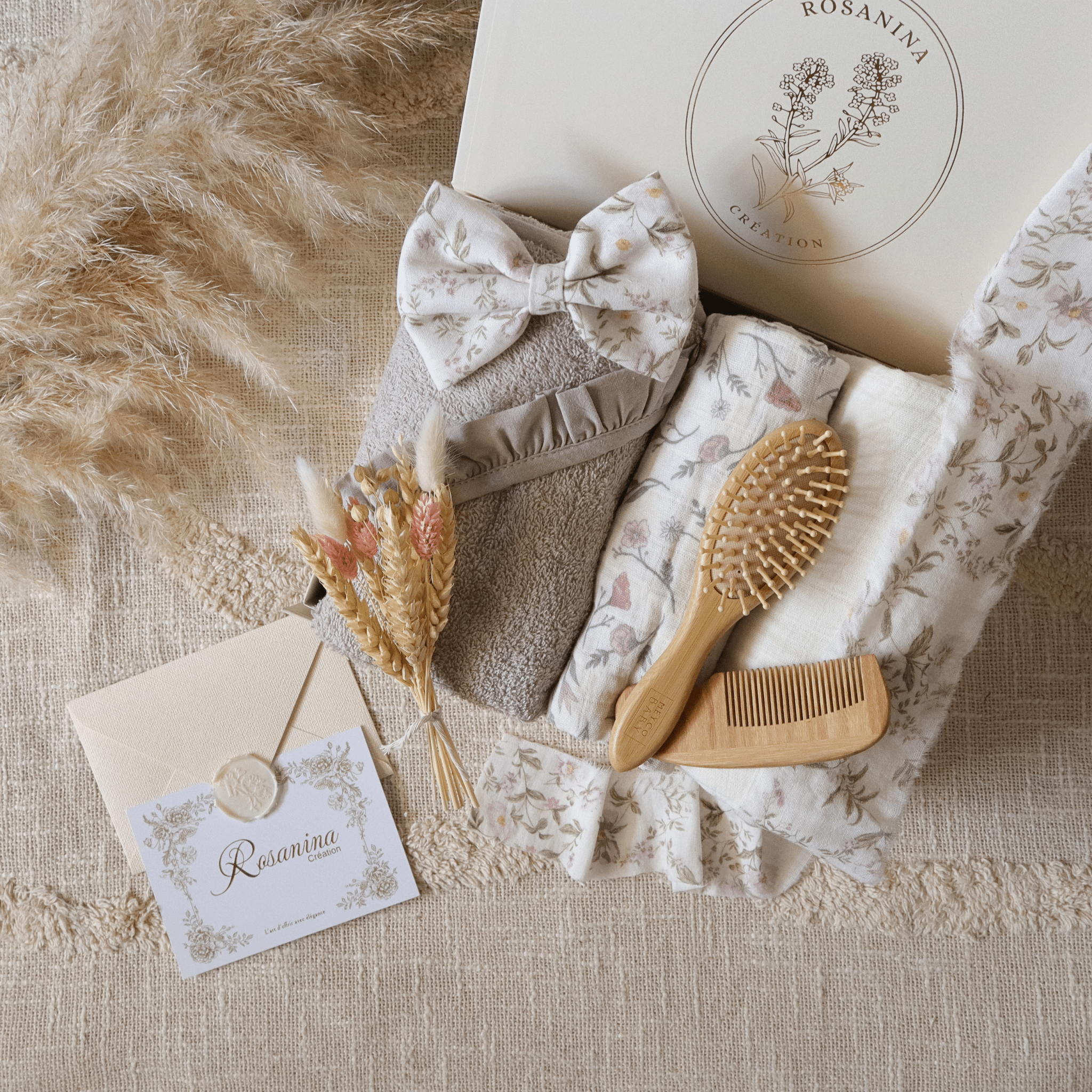 Coffret Petite Attention Signature - Anne - cadeau naissance prêt à offrir - Rosanina Création