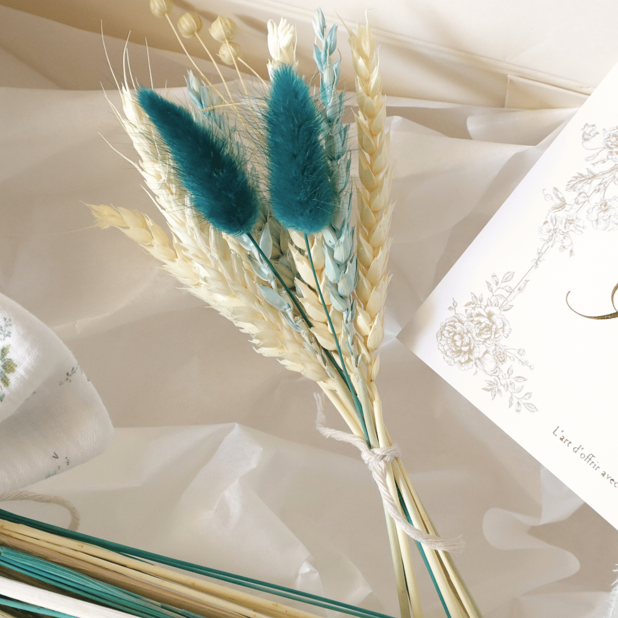 Coffret Bouquet - Constance - cadeau naissance prêt à offrir - Rosanina Création