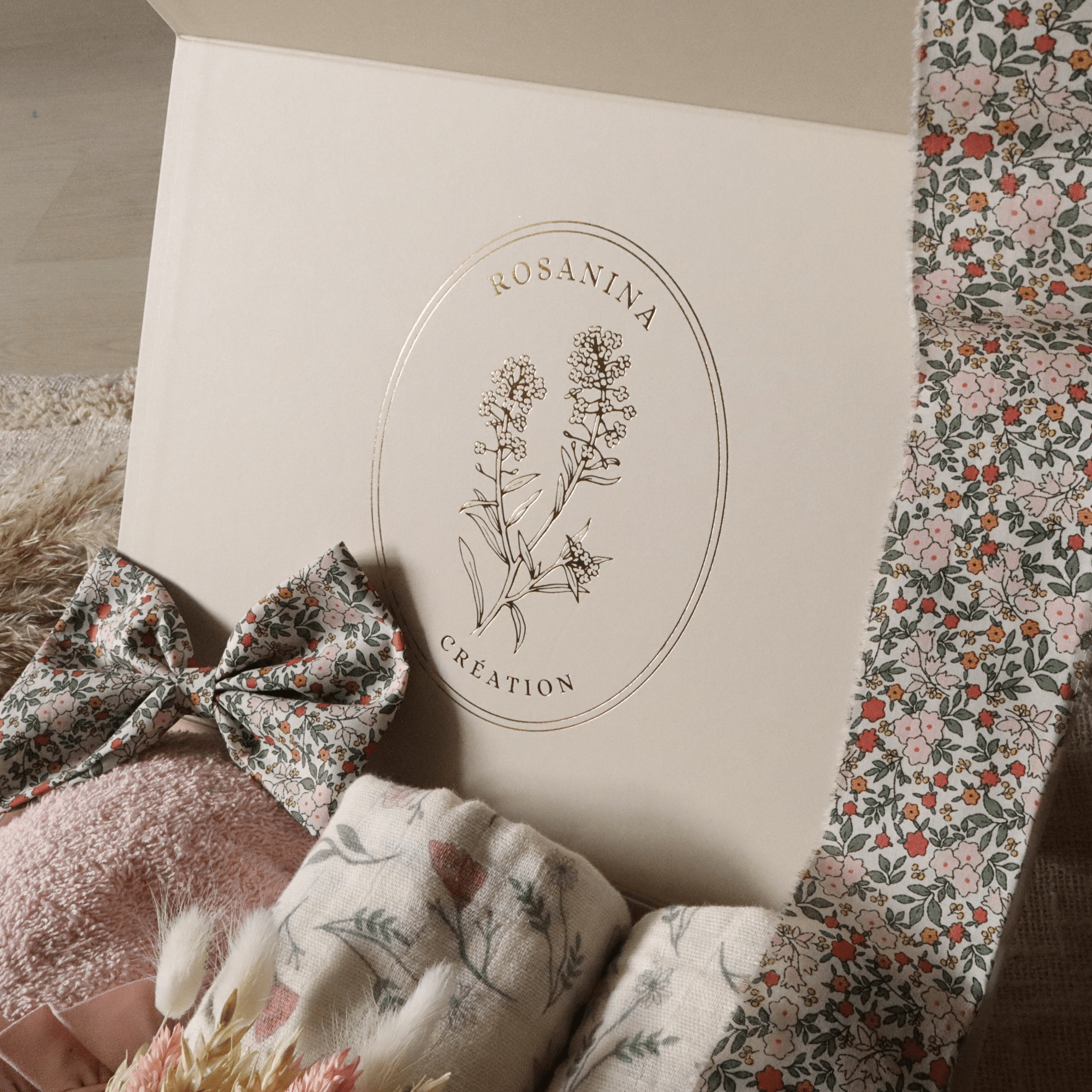 Coffret Petite Attention Essentiel - Éternel - cadeau naissance prêt à offrir - Rosanina Création