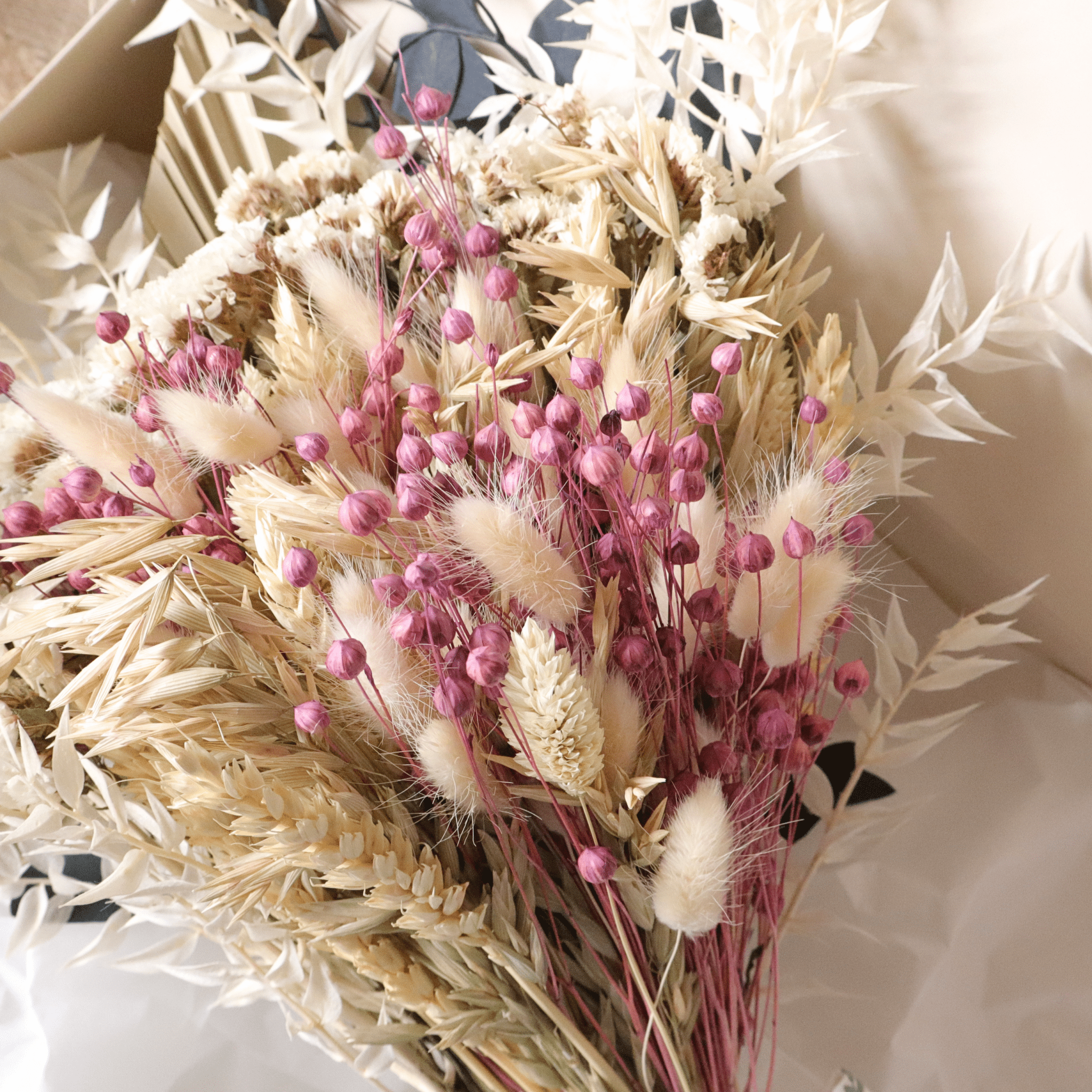 Coffret Bouquet Prestige - Bélinda - cadeau naissance prêt à offrir - Rosanina Création