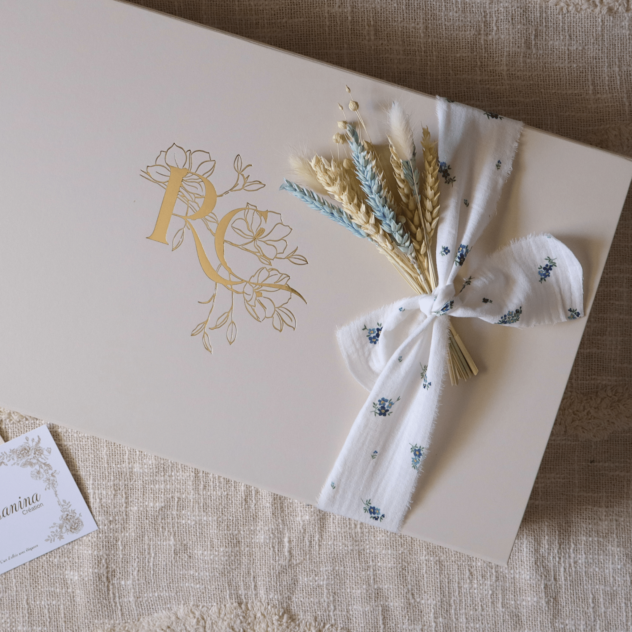 Coffret Bouquet Prestige - Fiona - cadeau naissance prêt à offrir - Rosanina Création