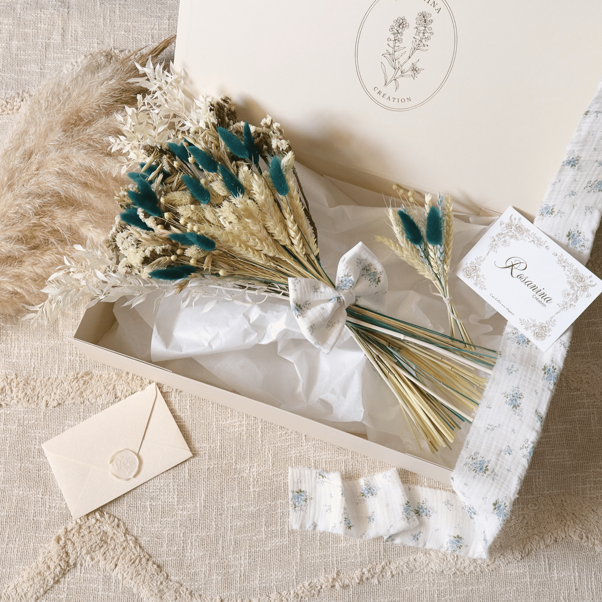 Coffret Bouquet - Constance - cadeau naissance prêt à offrir - Rosanina Création