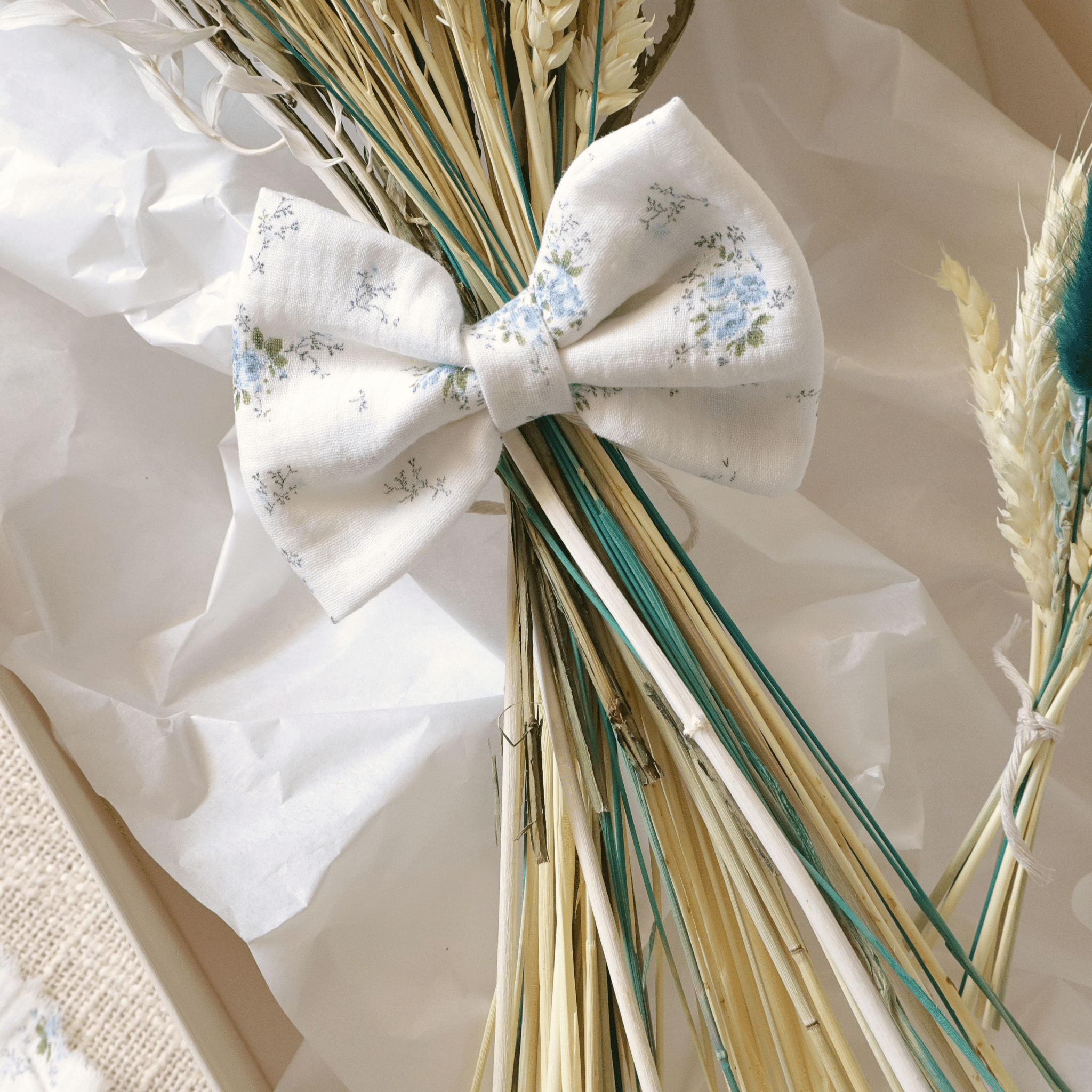 Coffret Bouquet - Constance - cadeau naissance prêt à offrir - Rosanina Création