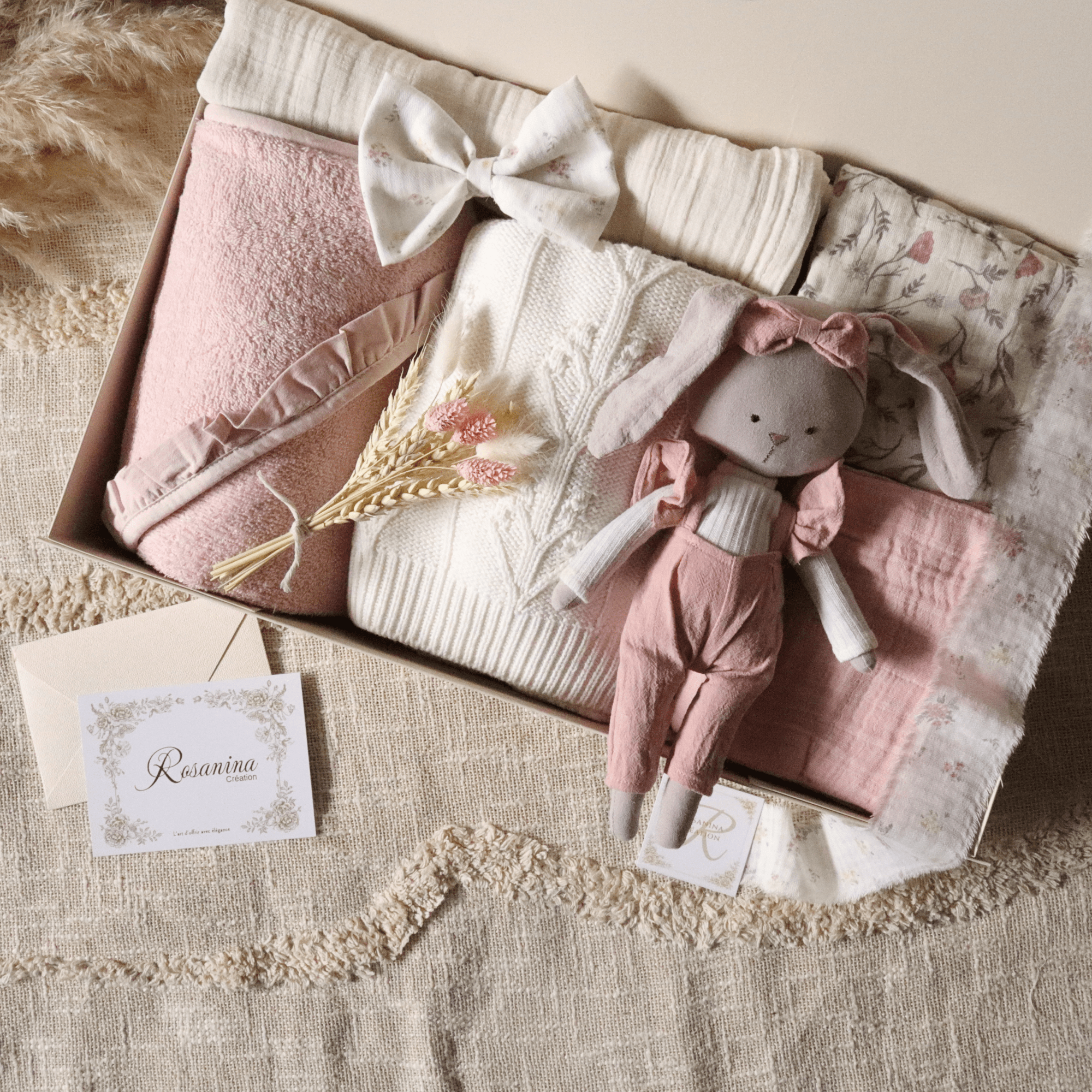 Coffret naissance Essentiel - Gladys - cadeau naissance prêt à offrir - Rosanina Création