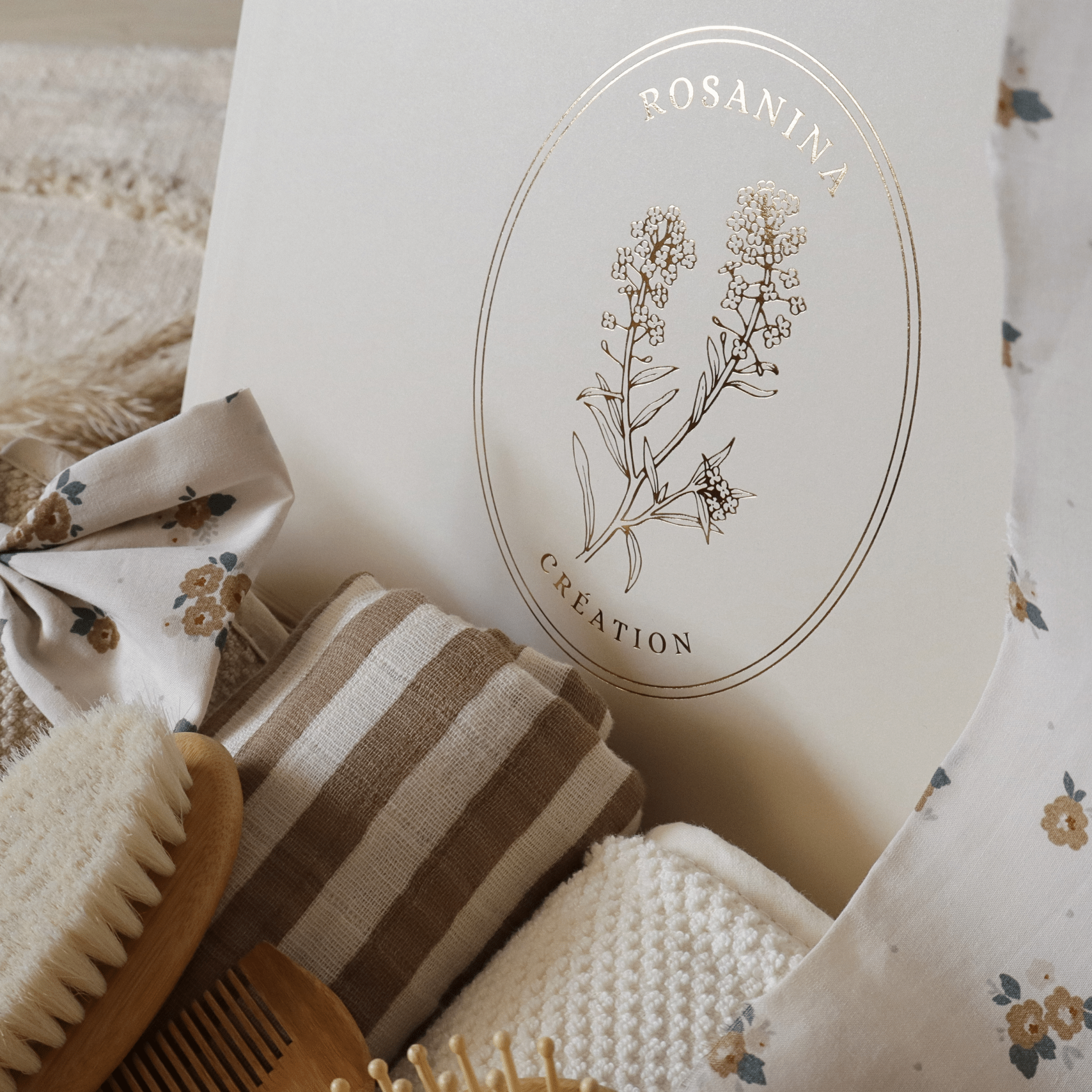Coffret Petite Attention - Agnès - cadeau naissance prêt à offrir - Rosanina Création
