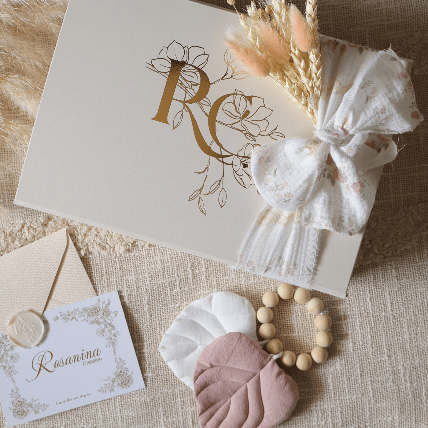 Coffret Petite Attention - Camille - cadeau naissance prêt à offrir - Rosanina Création
